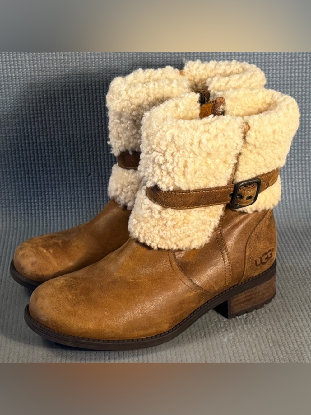 UGG Women’s 1008220 Blayre II Light Chestnut Boots Size 7.5 US 38.5 EU